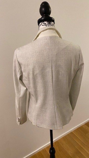 Vestes: Blazer – Neuf (Voir description) à Starrkirch-Wil par sclupain 3