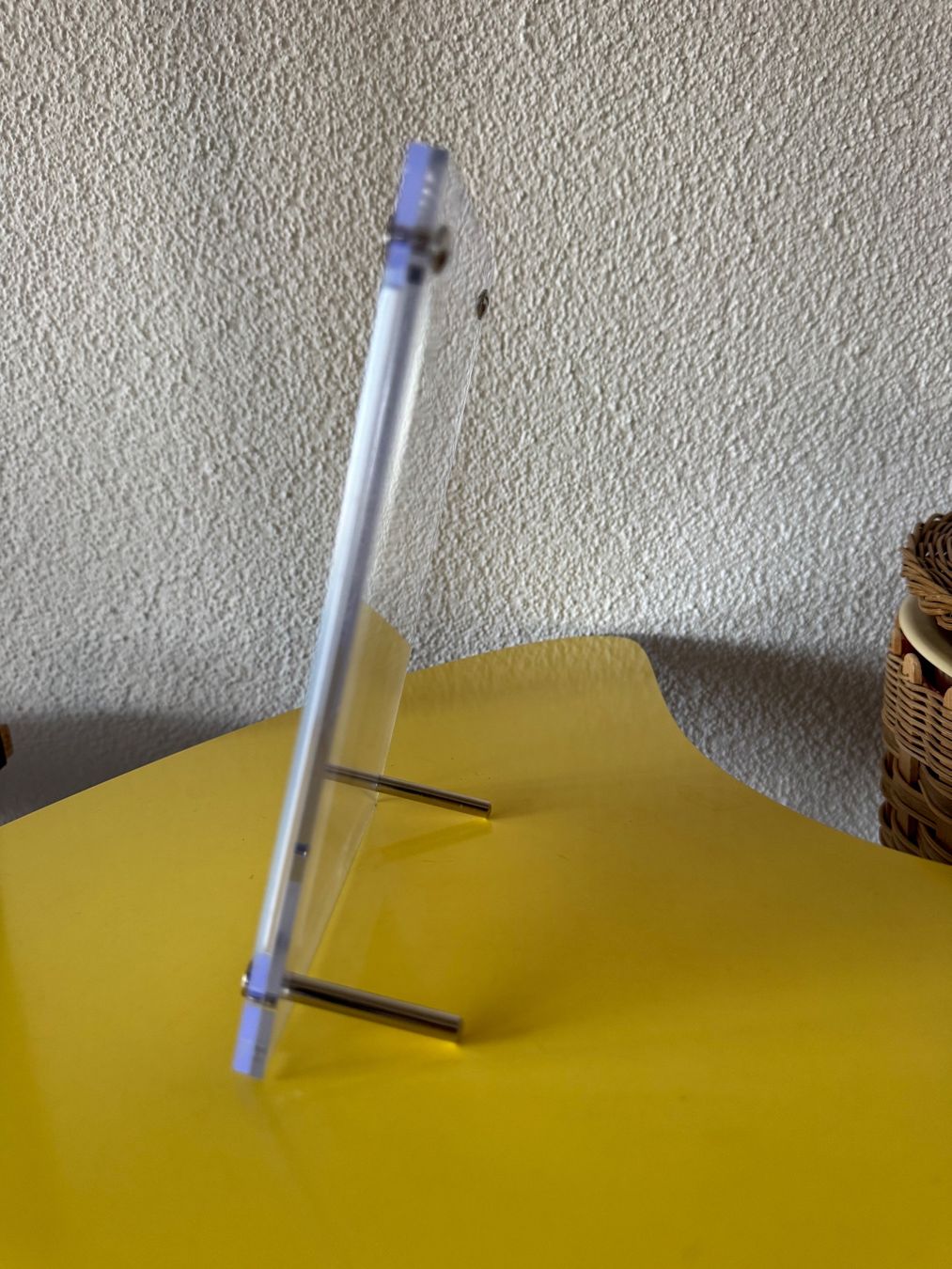 Cornici: Vintage Bilderrahmen Deko Space Age 80er Transparent – Nuovo e nell'imballaggio originale da Steffisburg venduto da smocky17 1