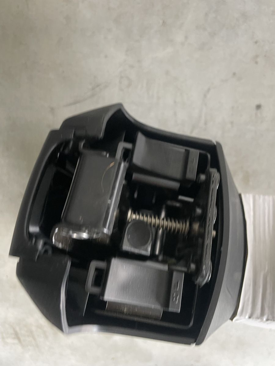 Portapacchi: AUDI Q8 Dachträger Teilnr. 4M8.860.019 – Nuovo e nell'imballaggio originale da Rorschacherberg venduto da drdupor 4