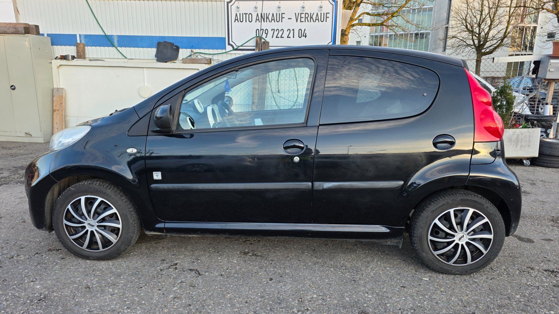 Peugeot Automobili: Peugeot 107 Swiss edition – Usato da Arbon venduto da Tropxe. 5