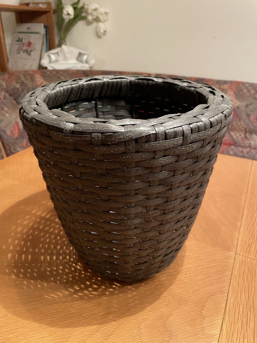 Tutte le decorazioni: Rattanübertopf – Usato da Aeugst am Albis venduto da mia_7p89