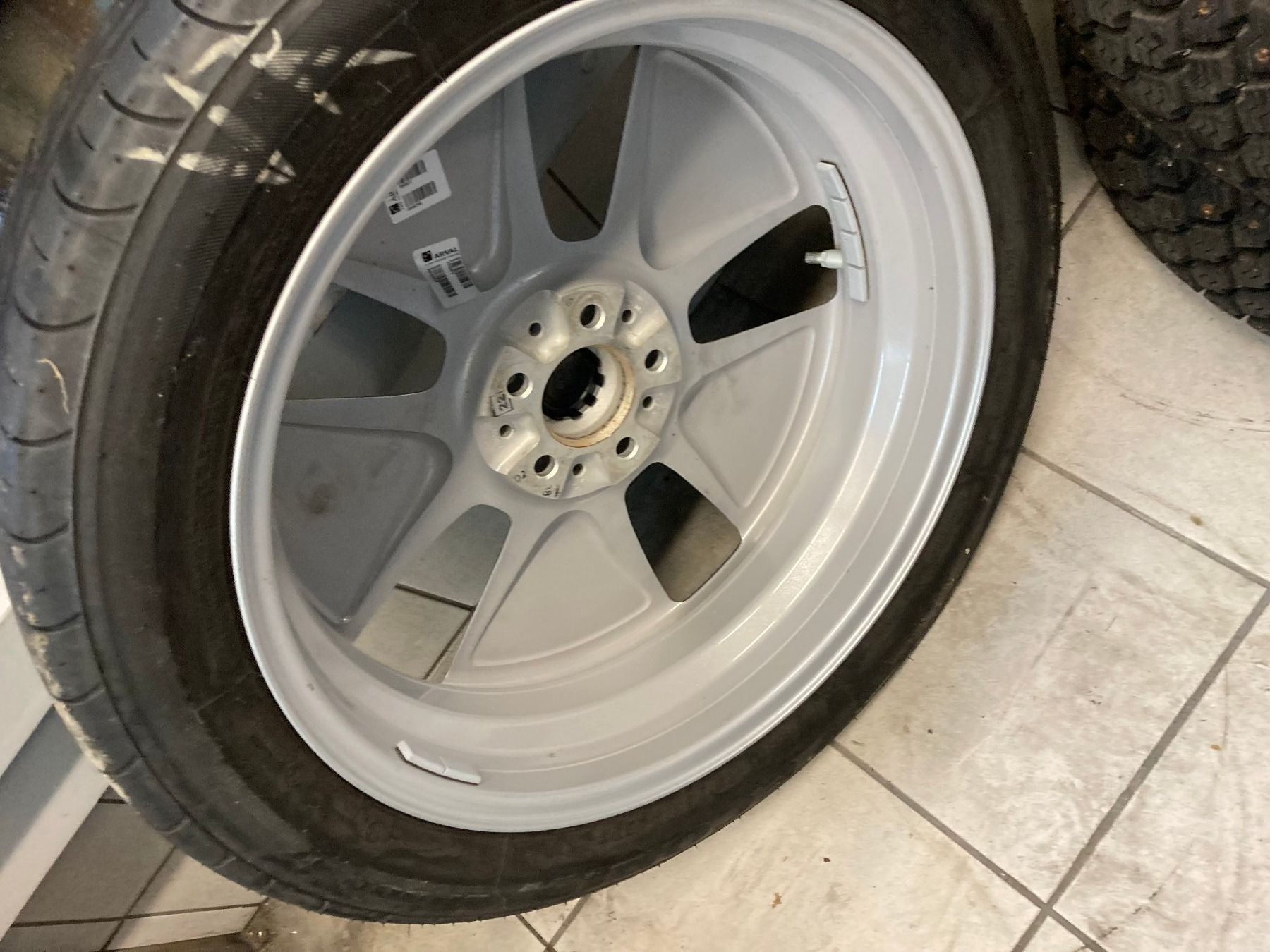 BMW Pneus & Kompletträder: BMW I3 Sommerräder 155/70R19 – Gebraucht aus Cham von WB2223 7