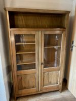 Antiker Kasten Vitrine