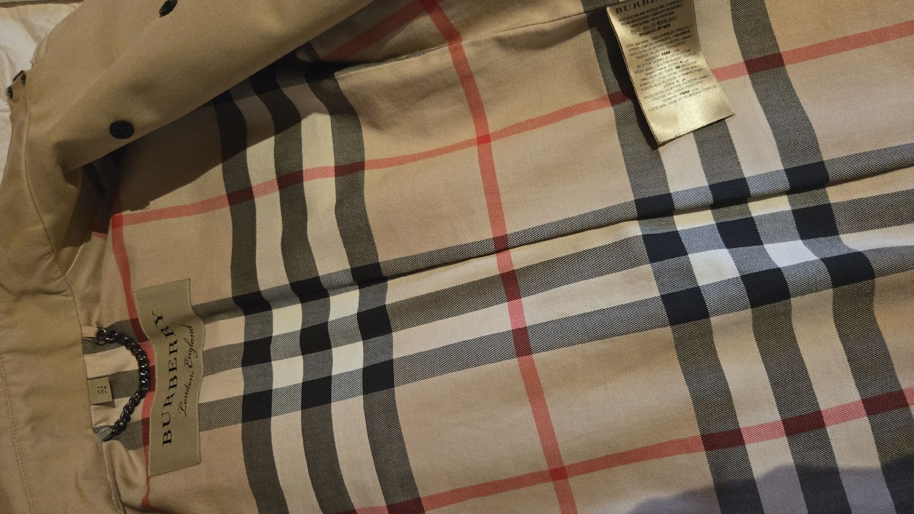 Burberry Mäntel: Burberry Trench Mantel  – Gebraucht aus Frick von Mitaru 2