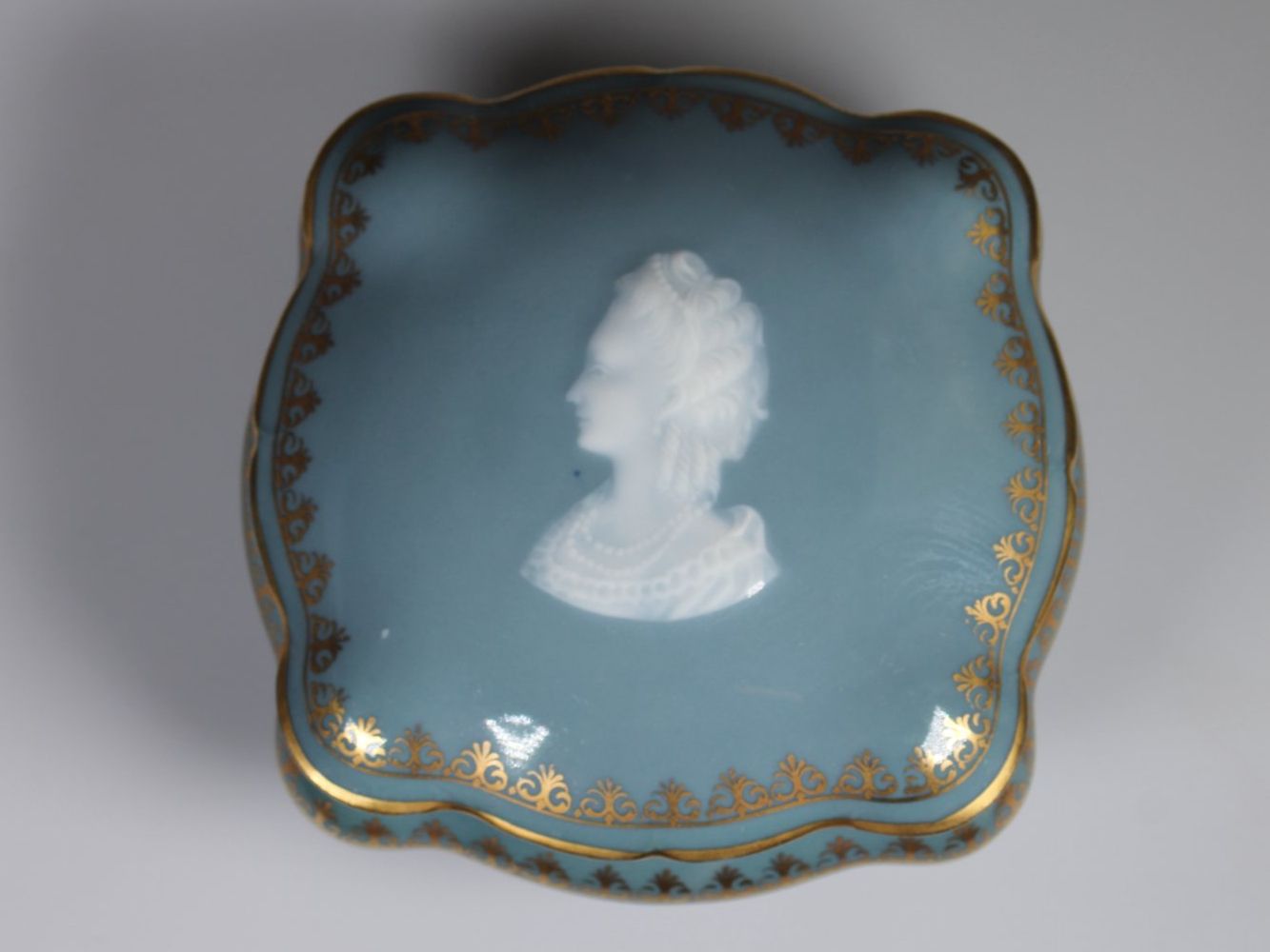 Ciotole: Camille Tharaud Limoges Dose Cameo – Usato da Basel venduto da IRMAundFRED 4
