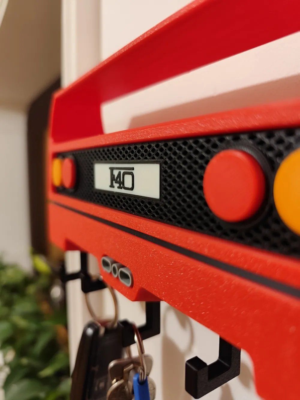 Tutte le decorazioni: F40 Schlüsselhalter – Nuovo (secondo la descrizione) da Niederweningen venduto da Wellington3D 4