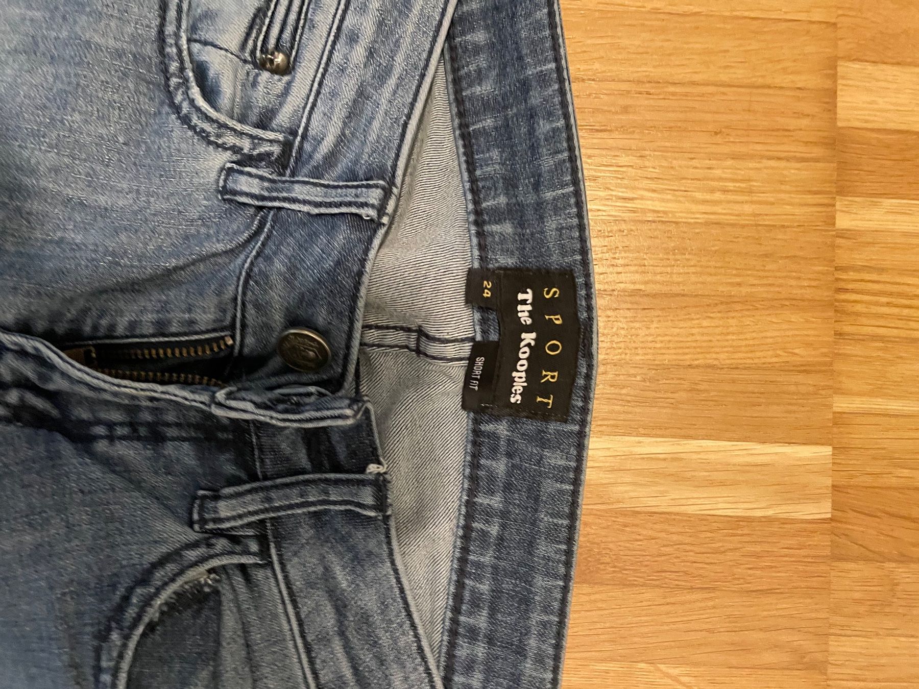 Kooples Jeans: The Kooples Jeans 24 – Usato da Zürich venduto da ocimen 1