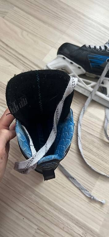 Bauer Pattini da ghiaccio: Goalischlitschuhe 33 Bauer – Usato da Hittnau venduto da BrigitteM8335 1