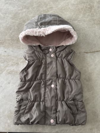 Mädchen Gilet /  Weste leicht gefüttert , Grösse 74/80