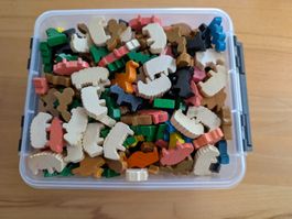 Kleine Holzfiguren ca. 400 Stück