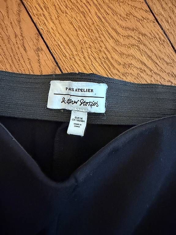 Pantaloni: &other Stories Hose 36 – Usato da Basel venduto da yet_7svp 2