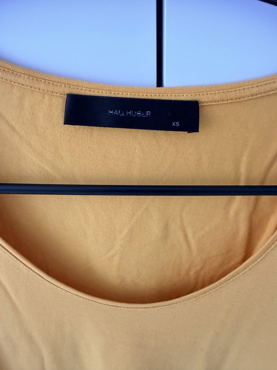 Hallhuber T-shirts: Hallhuber Shirt Camel Farbe 36 – Neuf (Voir description) à Zumikon par DesignDeluxe 2