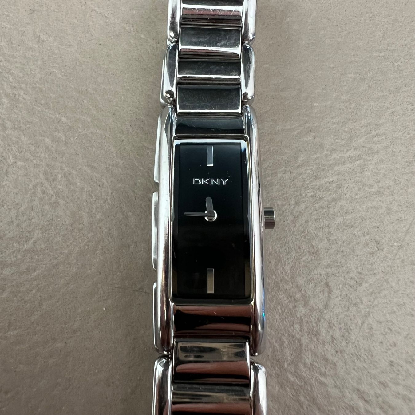 DKNY Orologi: DKNY Armbanduhr 🩶 – Usato da Zürich venduto da ClosetQueen 2