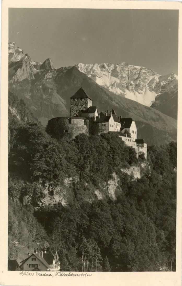 Cartoline postali: Vaduz  FL       um 1942 – Usato da Brig venduto da Valcards54