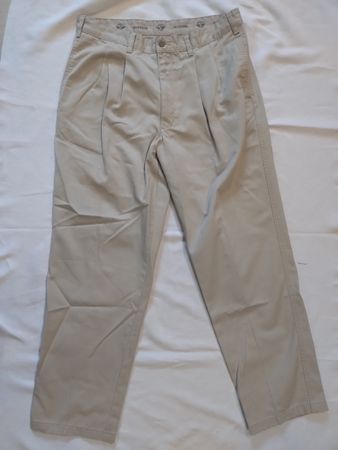 Pantalon Dockers beige taille 36/34 Coton No Iron