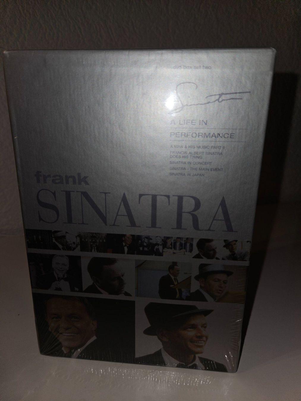 Tutti i DVDs: Frank Sinatra DVD-Box "A Life in Performance" II – Usato da Gunzwil venduto da Charro03