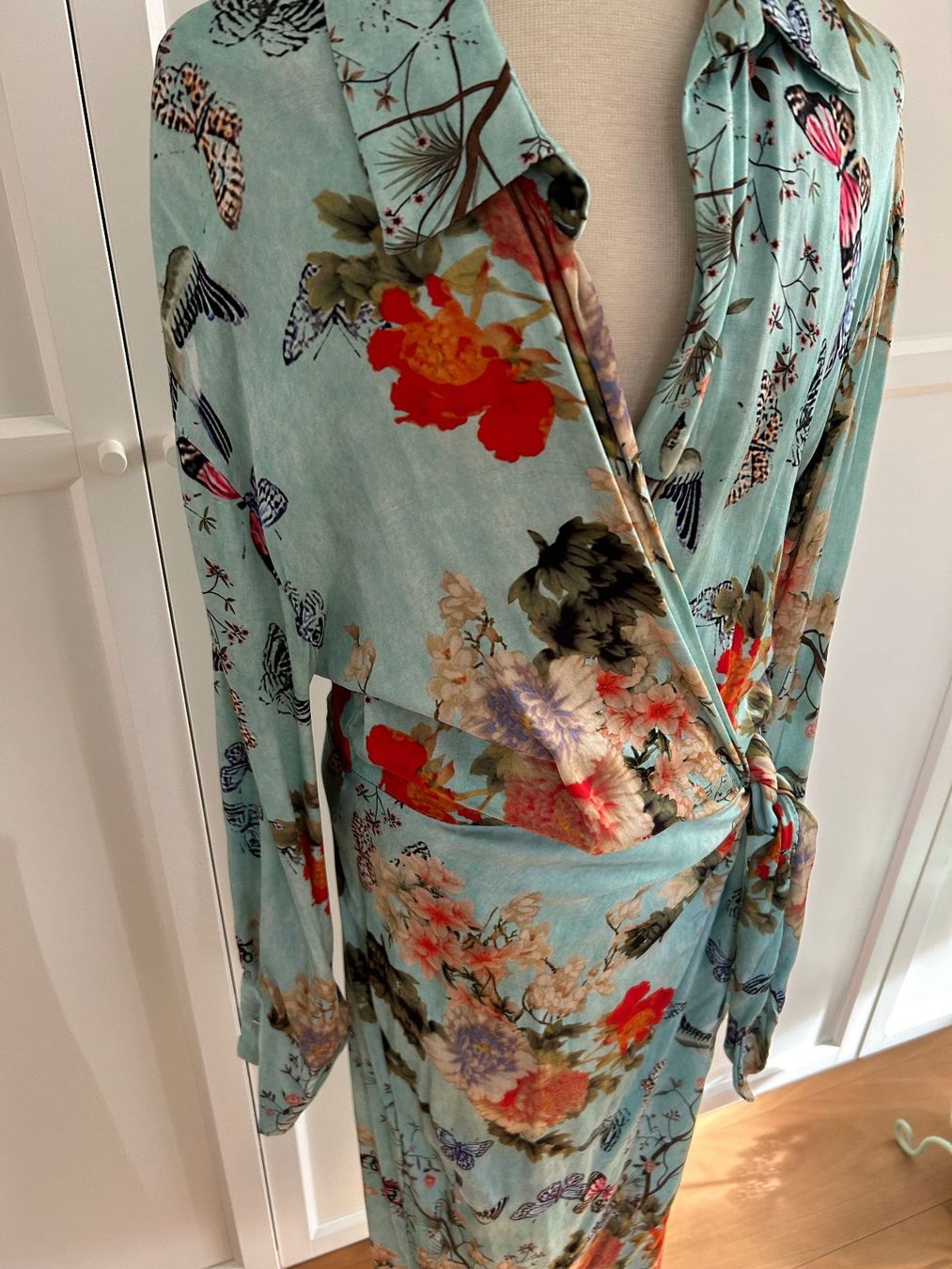 Vestiti: Dixie Midi-/Maxikleid – Usato da Luzern venduto da lou4444 1
