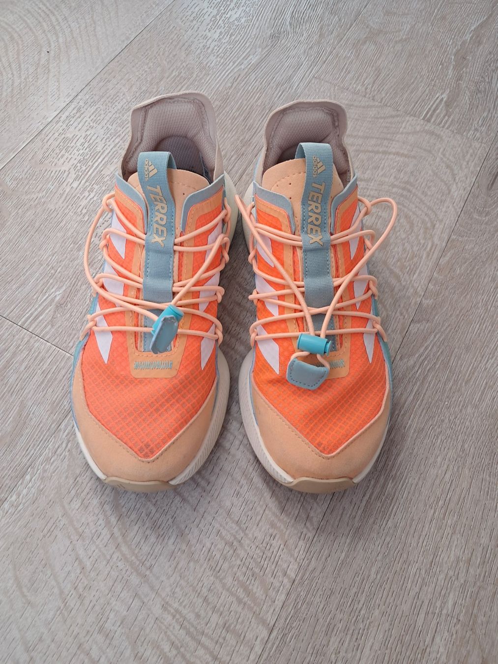 Adidas Herrenschuhe: Adidas Terrex Laufschuhe Gr. 38 – Gebraucht aus Basel von liz_nqr9
