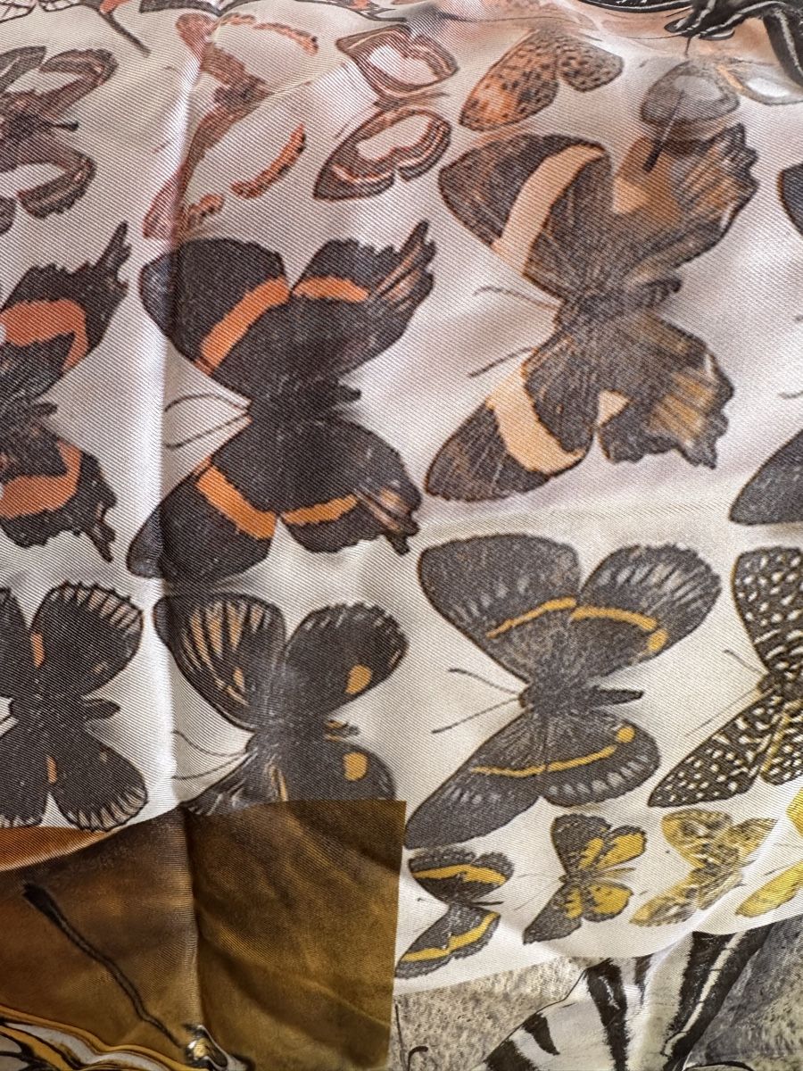Foulard & Sciarpe: Seidenschal ca 85x88 – Usato da Herbriggen venduto da Sehrazade 3