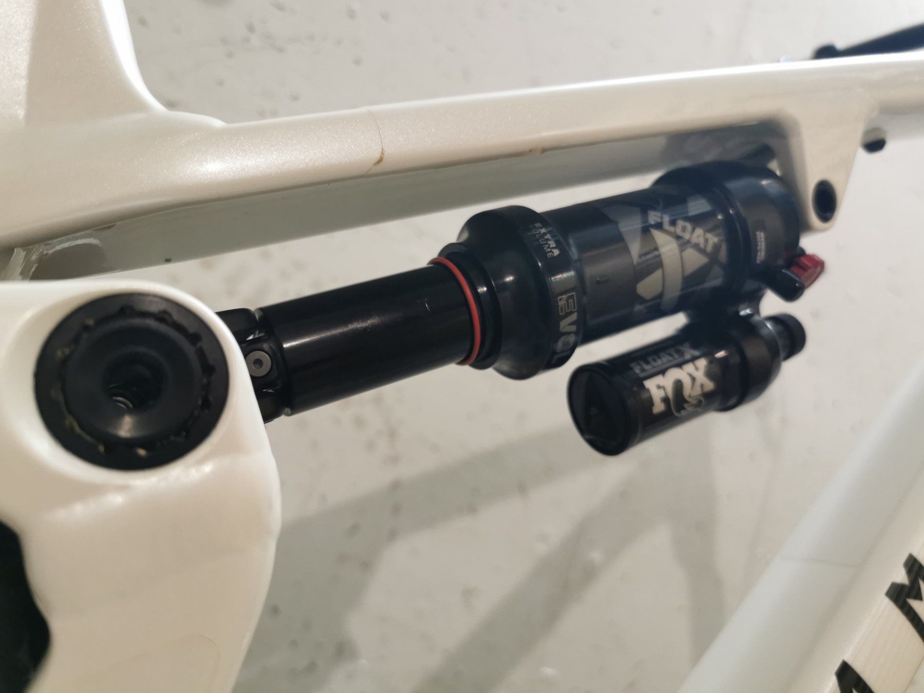 Commencal Biciclette: Commencal meta V5 L vtt – Usato da Bulle venduto da iwa_snz5 4