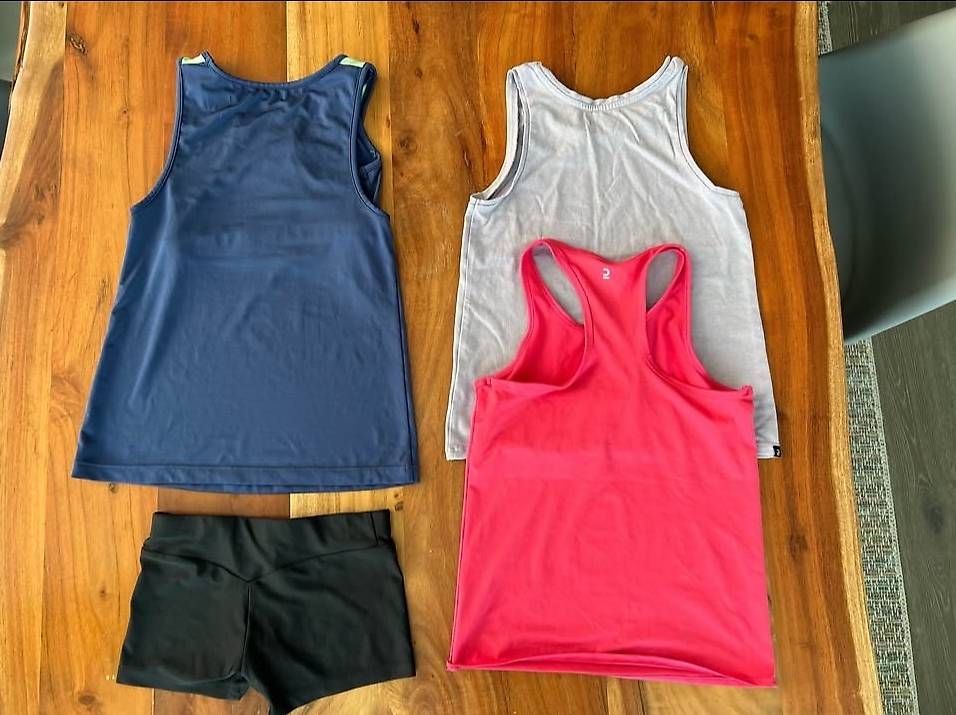 Lotti & Set di vestiti: Sportset Mädchen Gr. 134-140 – Usato da Buchs SG venduto da drossi750 1