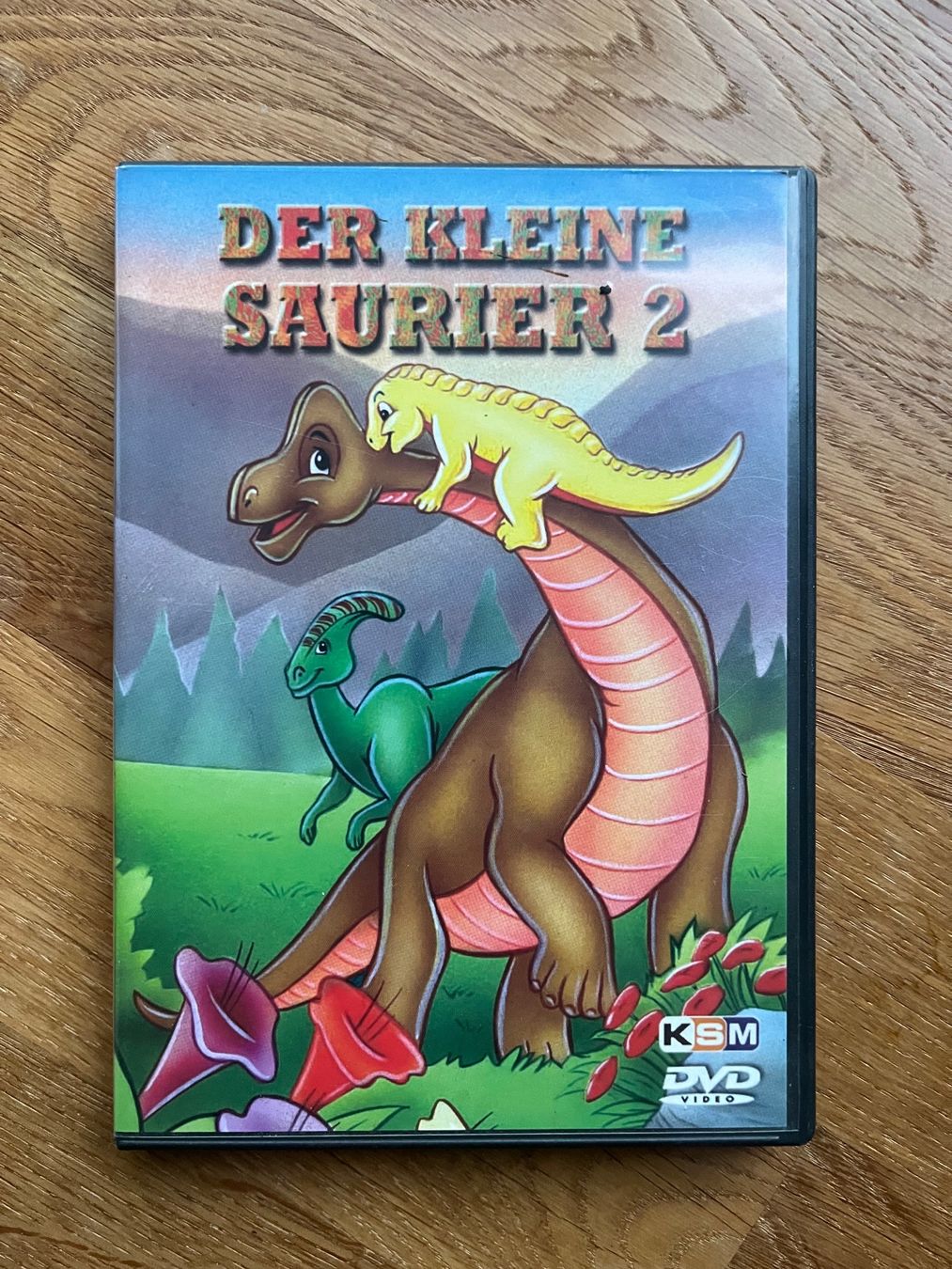 Tutti i DVDs: DVD Der kleine Saurier 2 – Usato da Gurmels venduto da sar_znc6
