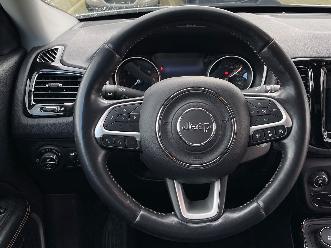 Jeep Automobili: JEEP Compass 2.0CRD Limited AWD – Usato da Wettingen venduto da MrSicju 3