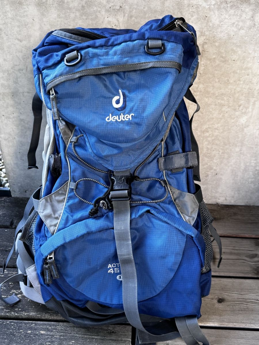 Deuter Zaini: Rucksack Deuter 45+10 – Usato da Zürich venduto da Manubene