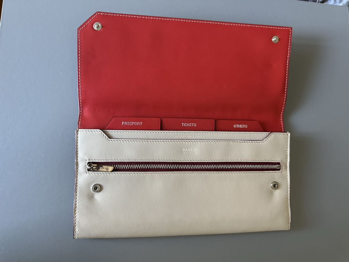 Bally Valigie & Borse: Porte documents cuir crème BALLY. – Usato da Genève venduto da Tom6 1