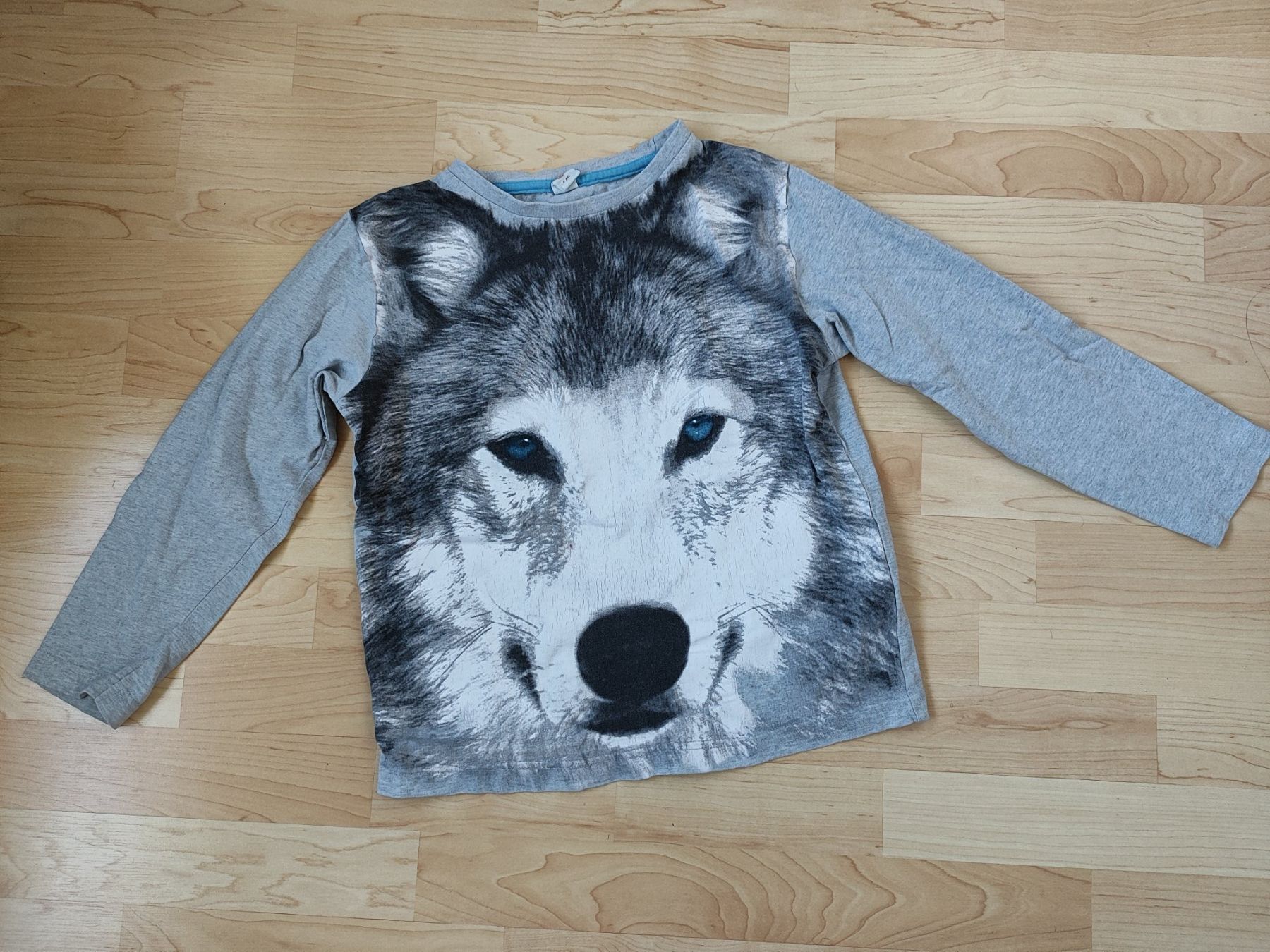 Pullover & Sweatshirts: Cooler Wolf Pullover, Sweatshirt Gr. 140 – Gebraucht aus Seon von Mandes1