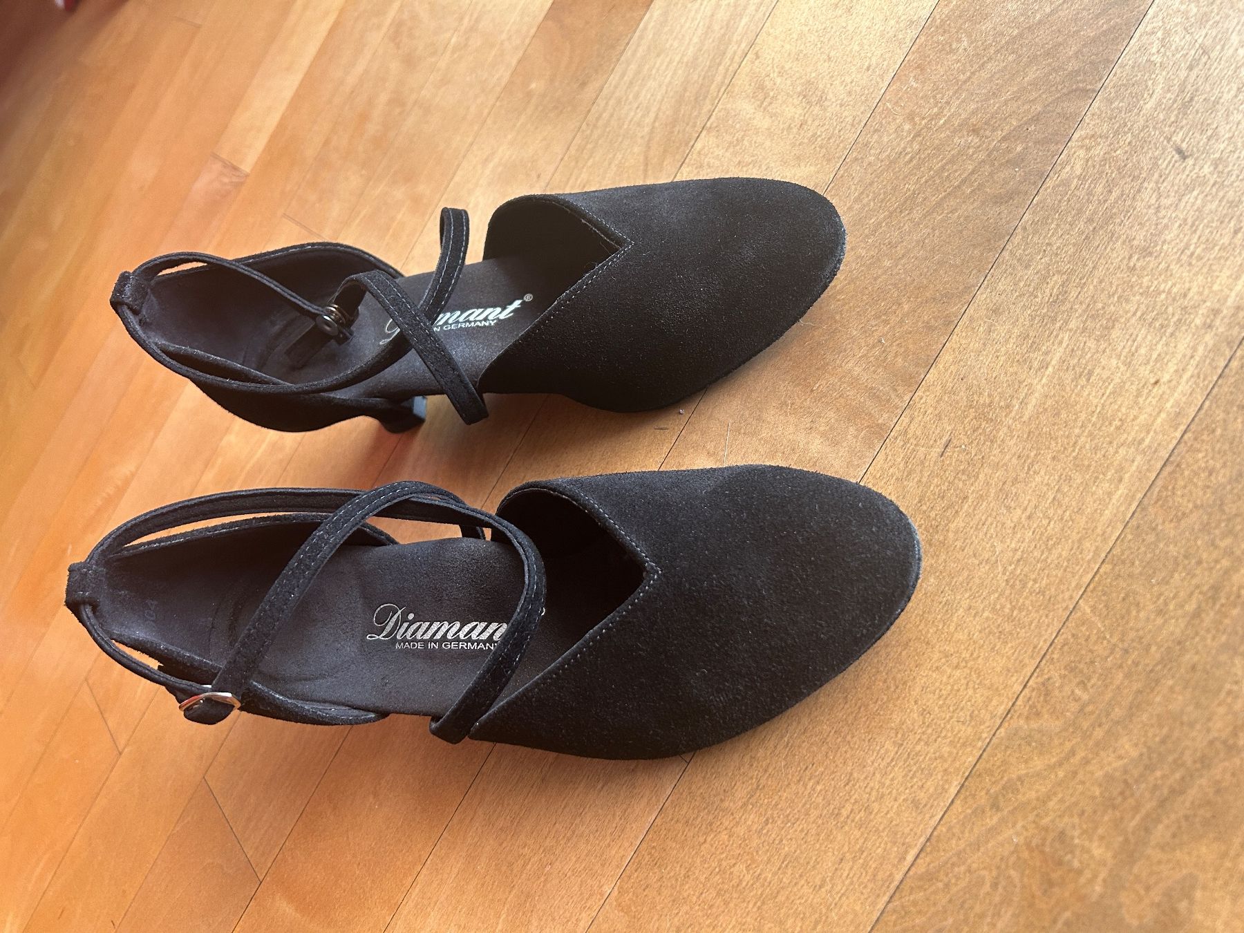 Damenschuhe: Ball- und Tanzschuhe – Gebraucht aus Thun von sams62 1