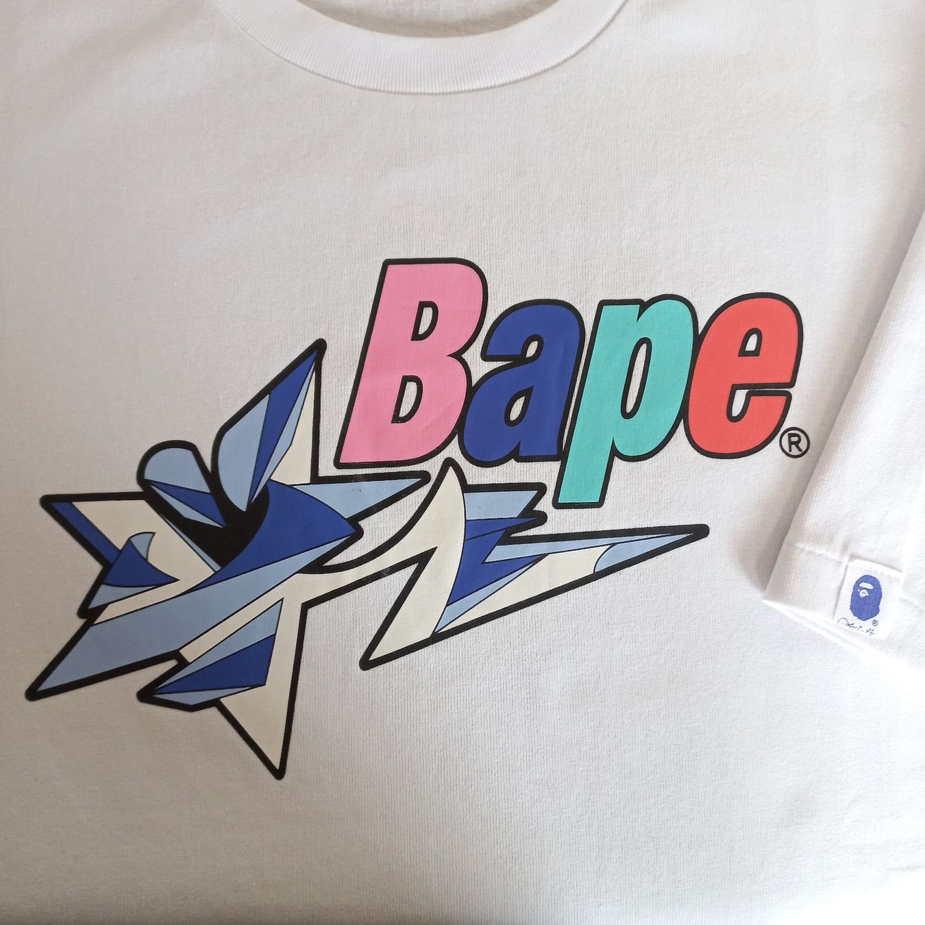 Bape T-shirt: BAPE Shooting Star Tee 'White' (L) – Nuovo e nell'imballaggio originale da Chamoson venduto da Sapoloshop 1