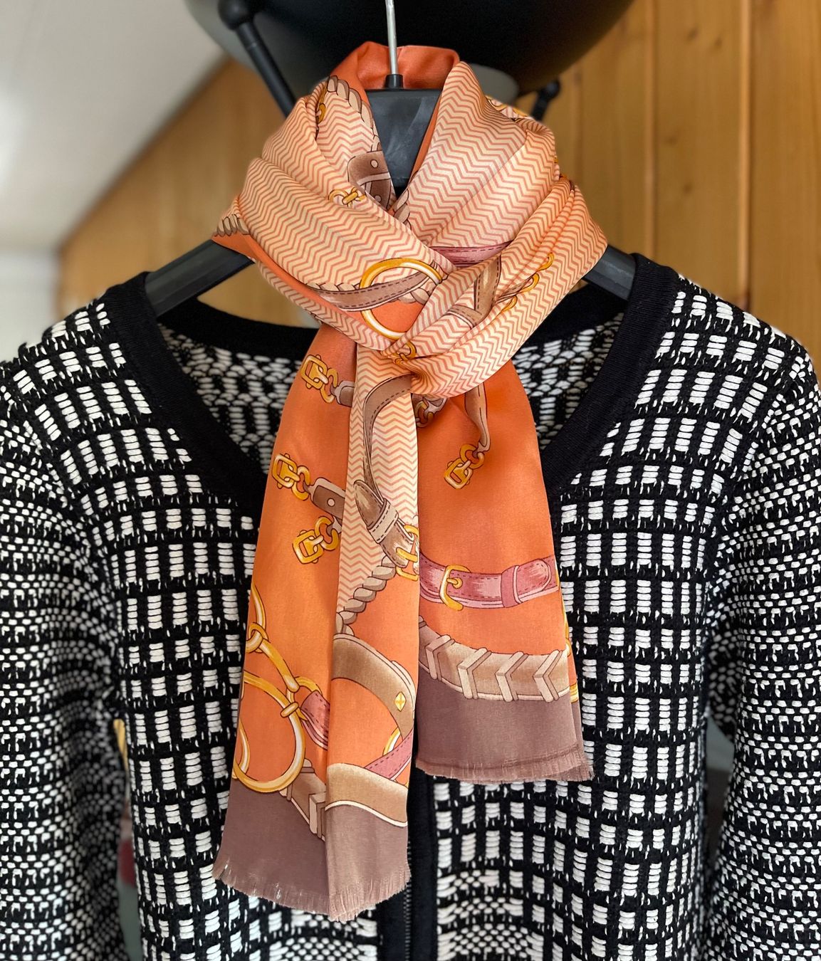 Foulard & Sciarpe: Seidentuch 50 x 170cm, NEU – Nuovo (secondo la descrizione) da Kriens venduto da Angie88 1