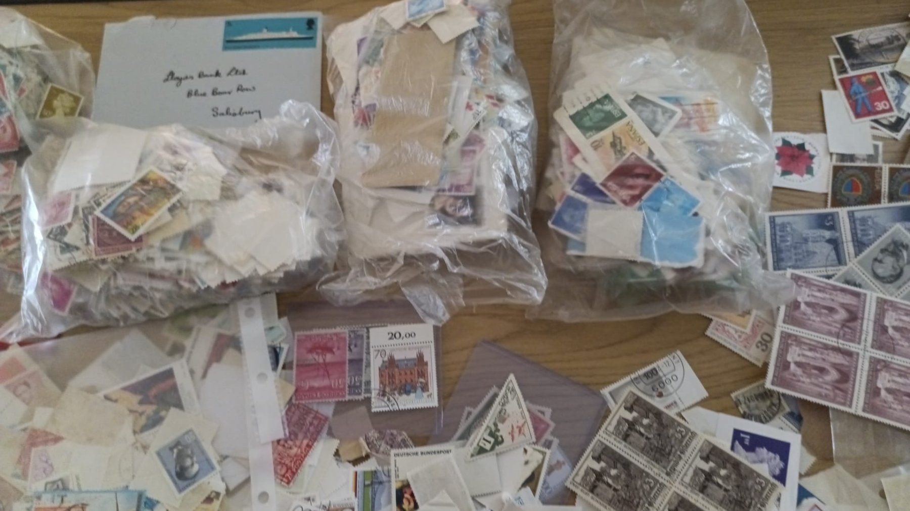 Tutti i francobolli: Lote de sellos mundiales, ,,,, – Usato da Stein am Rhein venduto da tom_fq6v 3