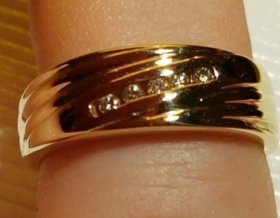 Anelli: Gelbgoldring, mit 5 schönen Brillanten – Nuovo (secondo la descrizione) da Unterägeri venduto da Altgoldschmuck 2