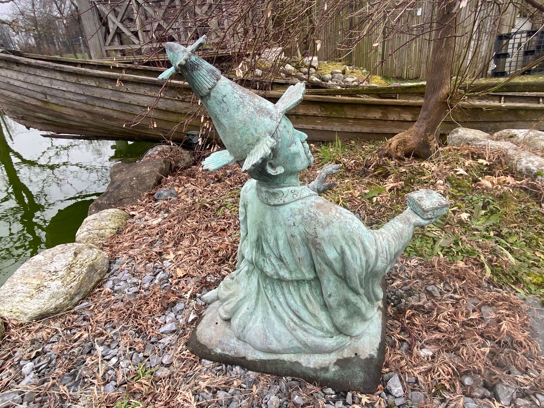 Sculture & Statue: Grosse Bronze Gartenskulptur "Der sitzende Weise" – Usato da Ballwil venduto da ClassicGallery 7