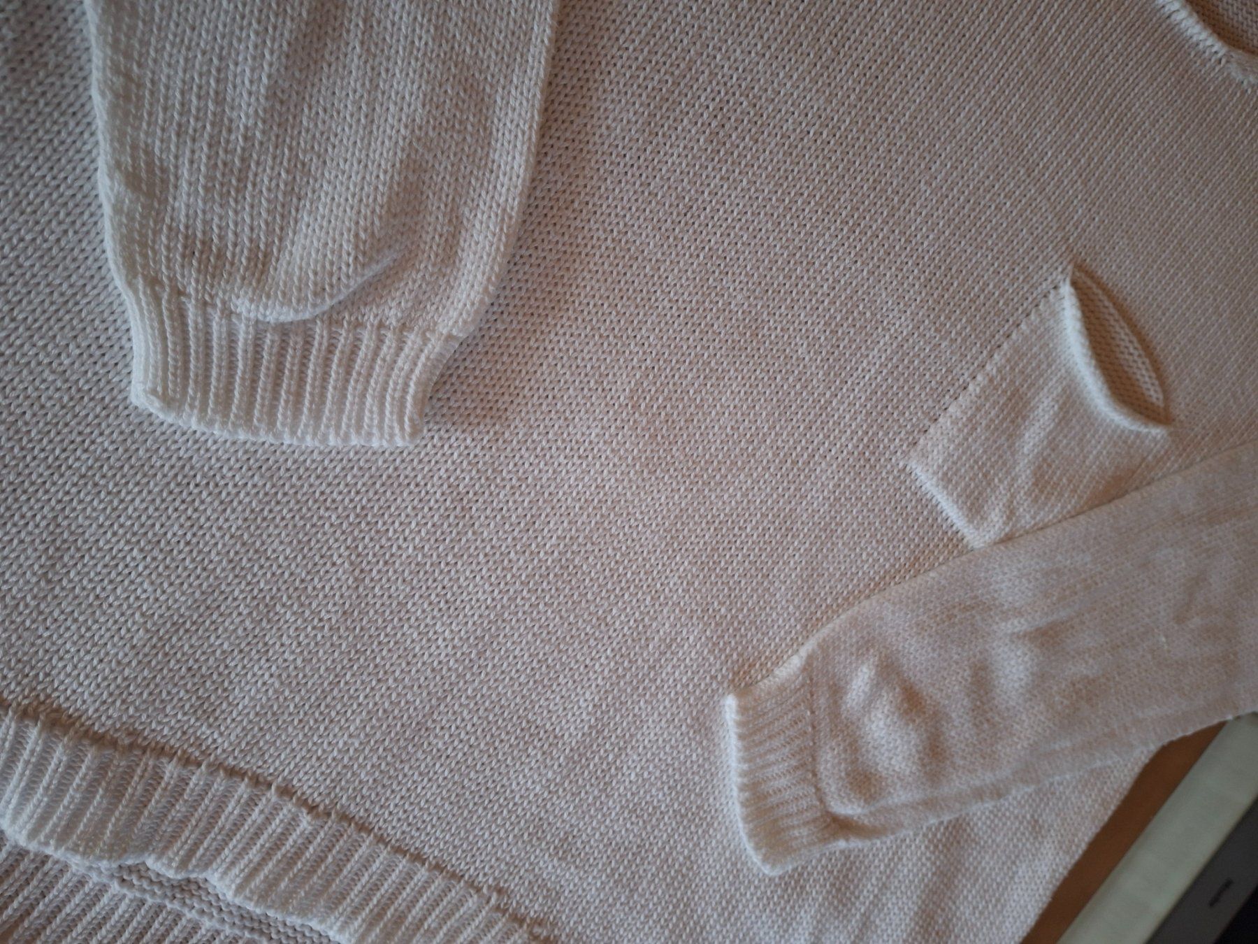 Pulls & Sweat-shirts: Pull taille L – D'occasion à Villiers par san_jn5w