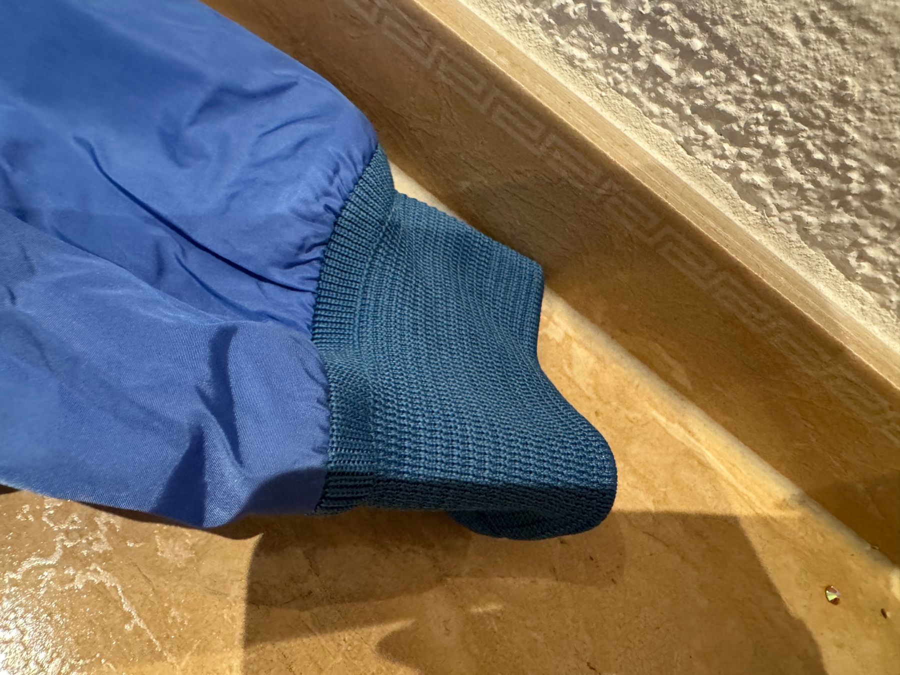 Moncler Giacche: Moncler NWT Maxence Giubbotto Windbreaker, 2 – Nuovo (secondo la descrizione) da Klingnau venduto da Markus14 5