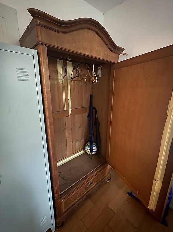 Armadietti a specchio: Spiegelschrank – Usato da Zürich venduto da luk_t66m 1