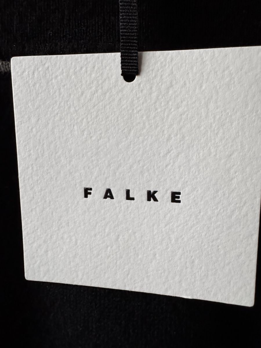 Röcke: FALKE Kaschmir Rock, XS – Gebraucht aus Wilderswil von Renaissance1 1