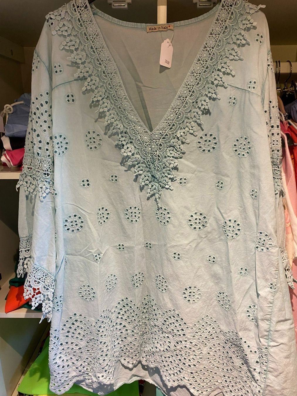 Camicette: DAMEN BLUSE TÜRKIS – Nuovo e nell'imballaggio originale da Meienried venduto da ManuelaBoutique 1