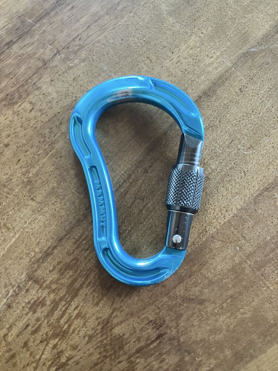 Attrezzatura da arrampicata: Karabiner Mammut – Usato da Bever venduto da GionBistgaunDutg