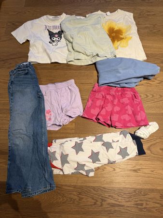 Kleiderpaket Grösse 134 8 Teile Mädchen Kleider gemischt