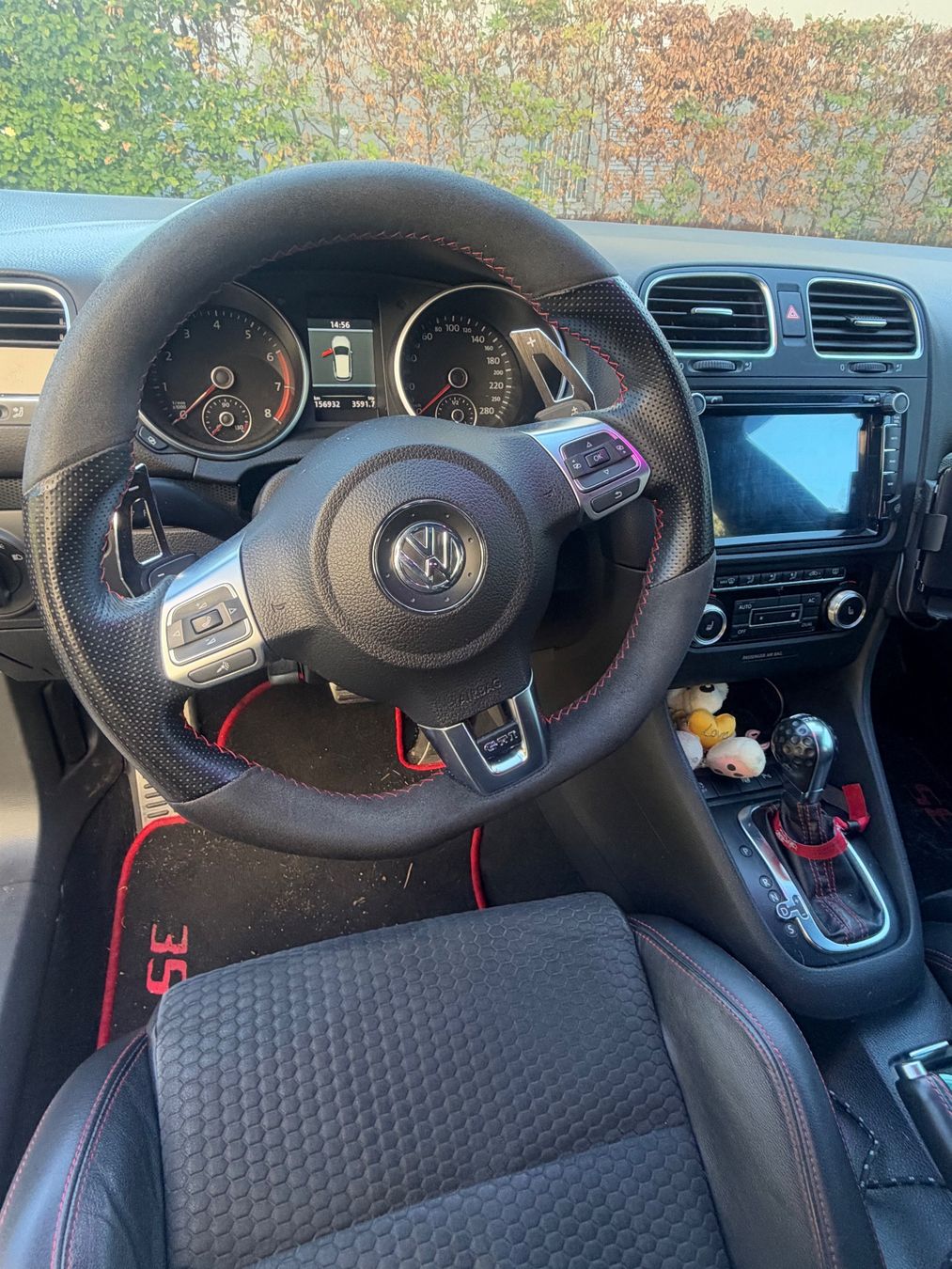 VW Automobili: Golf 6 Edition 35 mit R-Motor – Usato da Villigen venduto da Gutschigu 2