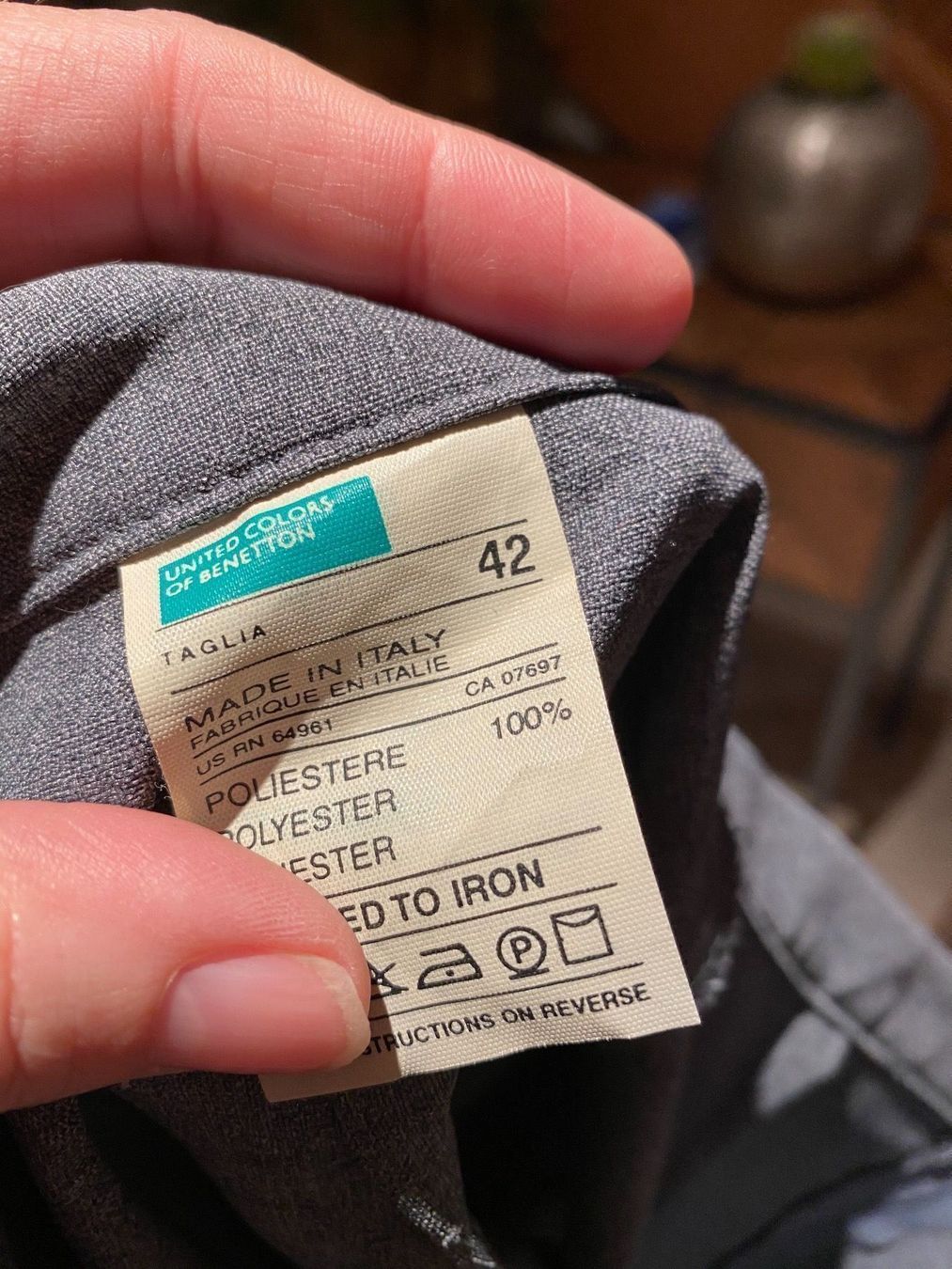 Benetton Gonne: Jupe Benetton grise – Usato da Blonay venduto da Ollorvi 2