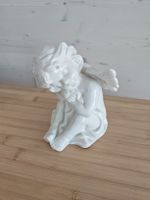 Engel Figur Porzelan weiss sitzend 15 cm