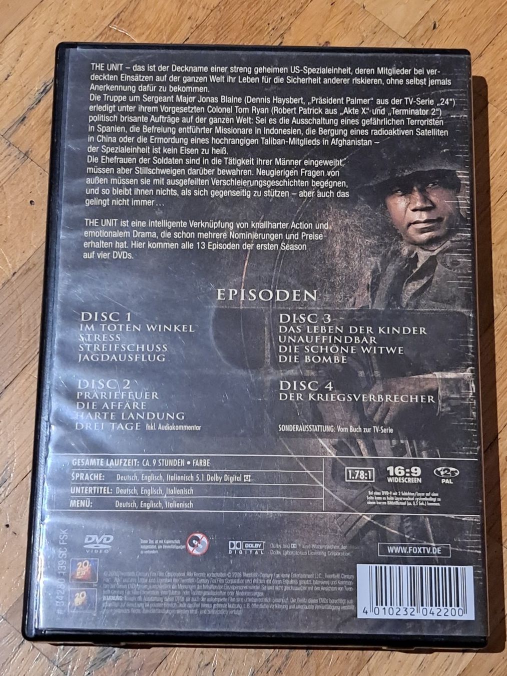 Tutti i DVDs: The Unit - Staffel 1 & 2 – Usato da Wallisellen venduto da Sawr 3