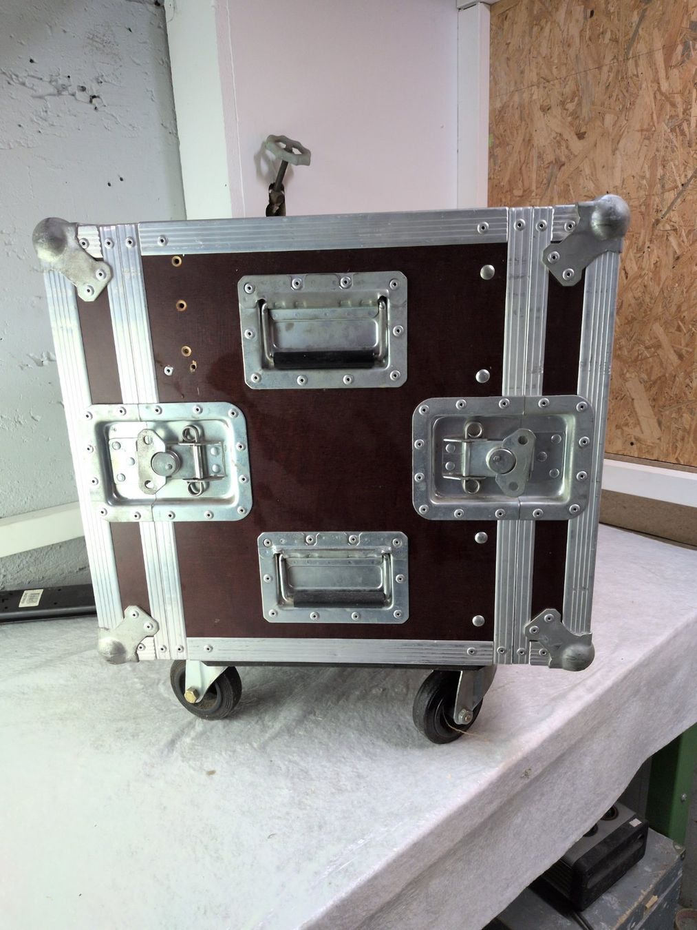 Altri accessori: Rack auf Rädern – Usato da Basel venduto da Fcol 2