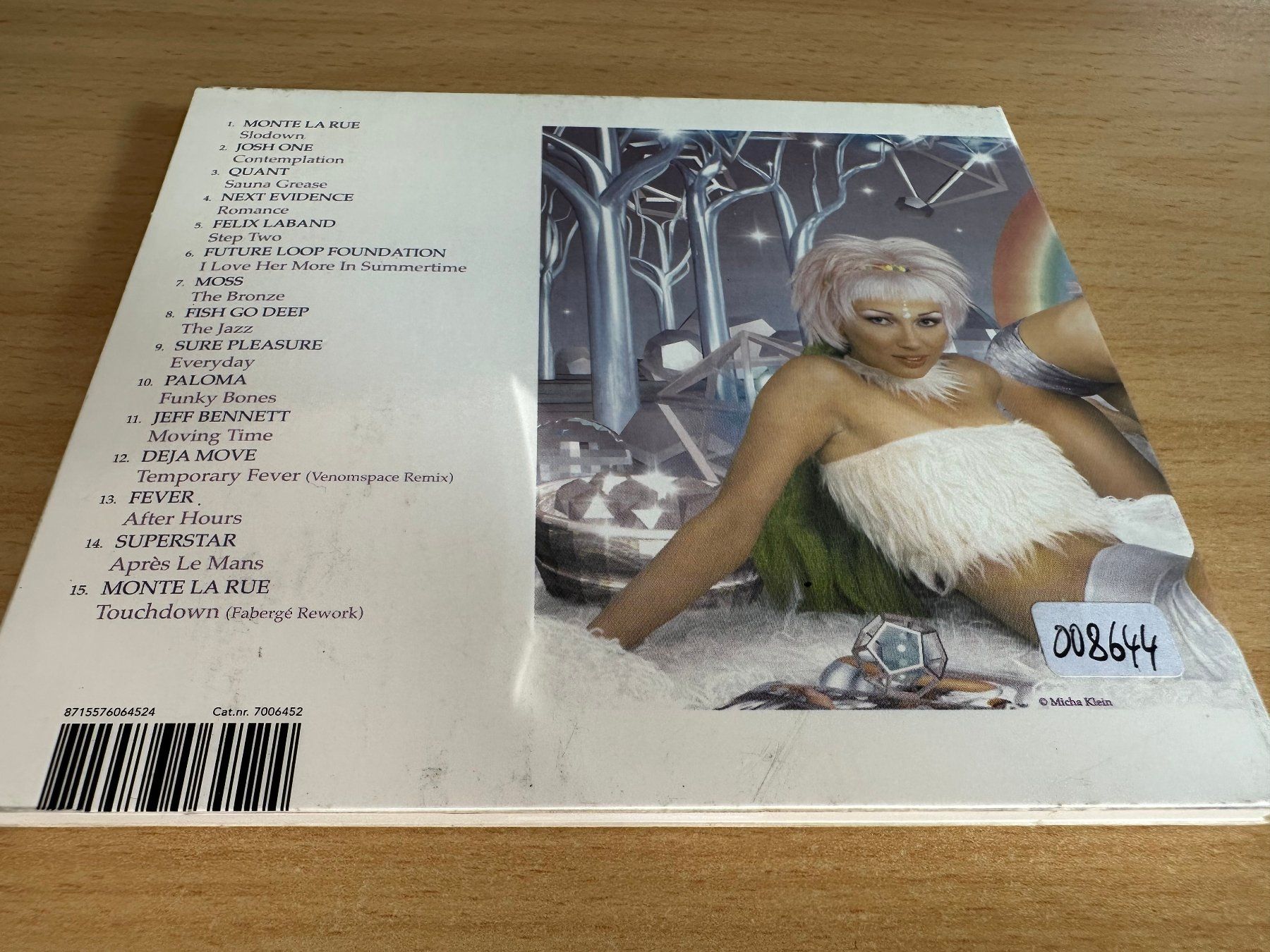 CD: Lounge Deluxe 4 - Monte La Rue – Usato da Rikon im Tösstal venduto da Alpenmutz 1
