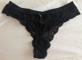 Tanga Spitze Schwarz Grösse L NEU